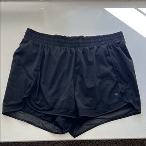 Athleta Black Women's Athletic Shorts- Mesh Racer Run Short 4” - 1X
